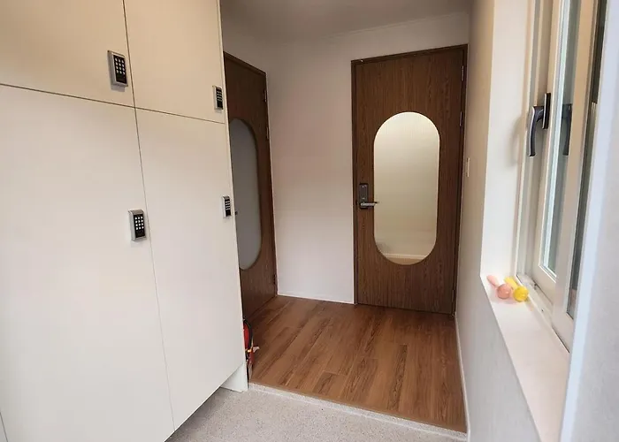 New Serene Hongdae Gardensuite, 5min From Arex