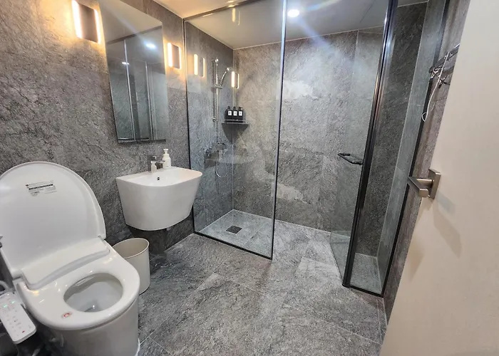 아파트 New Serene Hongdae Gardensuite, 5min From Arex *